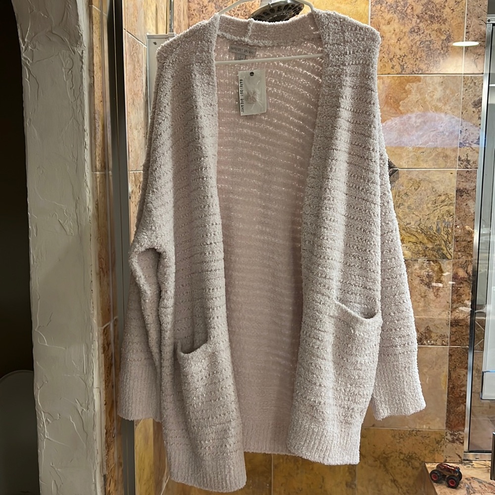 Women’s long sleeve sweater